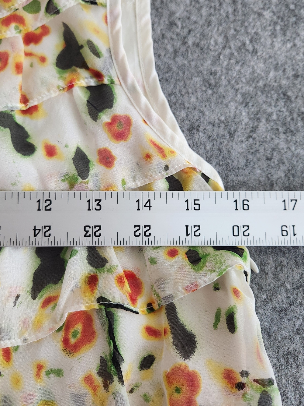 Diane von Furstenberg DVF 100% Silk Tiered Flutter Dress Women's S Beige Floral - Picture 7 of 8